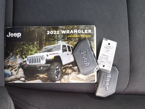 Used 2022 Jeep Wrangler Unlimited Sport AWD/4WD image 43