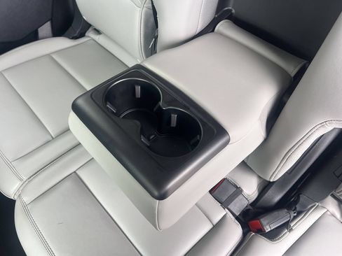 New 2026 Ford Explorer Active w/ Active Comfort Package RWD image 19