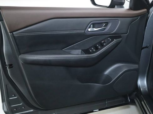 Certified 2023 Nissan Rogue SV w/ SV Premium B Package AWD/4WD image 16