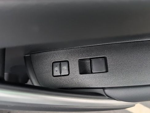 New 2026 Toyota Corolla Cross XLE image 21