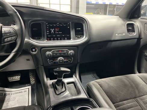 Used 2023 Dodge Charger R/T w/ Daytona Edition Group RWD image 31