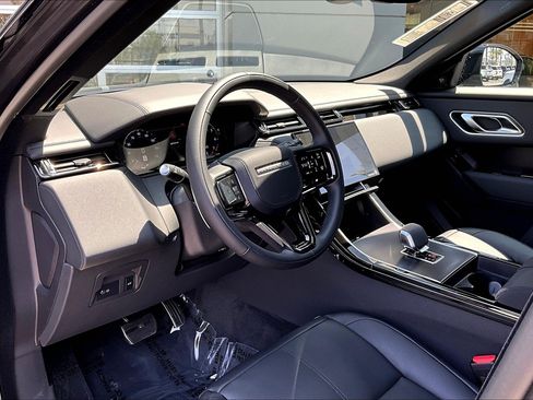 New 2026 Land Rover Range Rover Velar Dynamic SE image 6