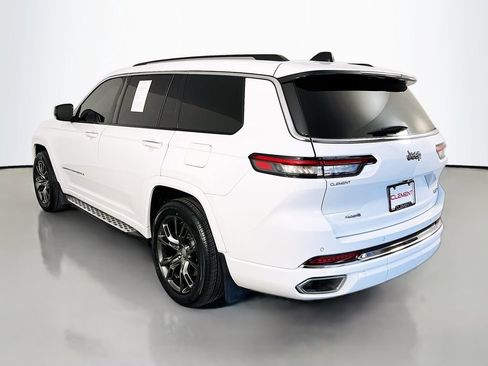 Used 2023 Jeep Grand Cherokee L Overland w/ MOPAR Finishing Package AWD/4WD image 8