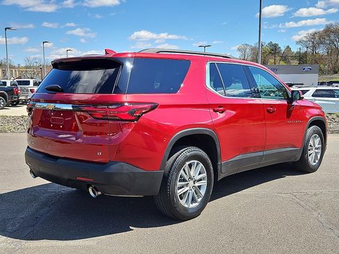 Used 2023 Chevrolet Traverse LT AWD/4WD image 6