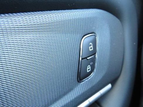 New 2026 Ford Explorer ST-Line image 30