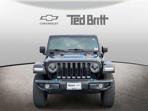 Used 2023 Jeep Wrangler Unlimited Rubicon 4xe w/ Steel Bumper Group AWD/4WD image 2