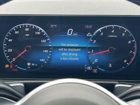 Used 2023 Mercedes-Benz GLB 250 image 12