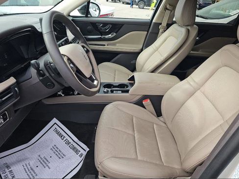 Used 2024 Lincoln Corsair AWD w/ Equipment Group 101A image 2