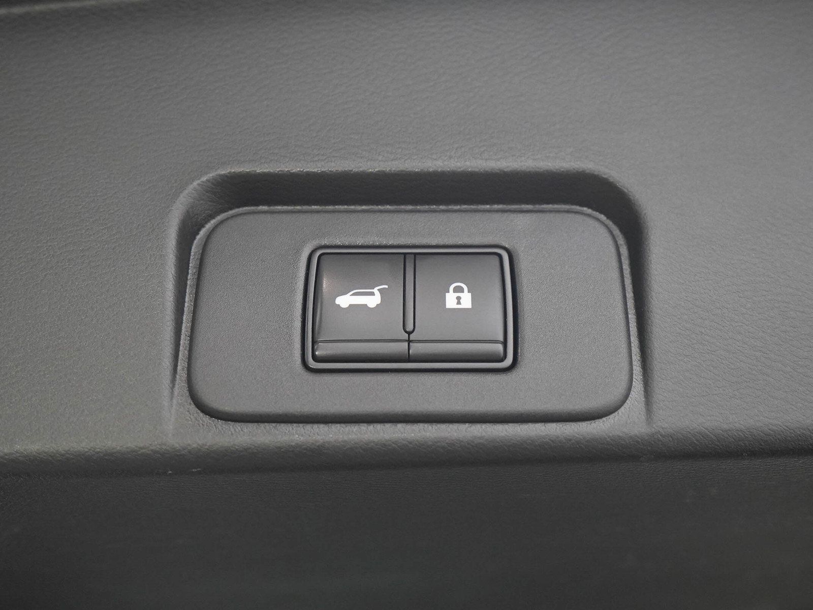 Used 2021 Nissan Rogue SL w/ Premium Package AWD/4WD image 11