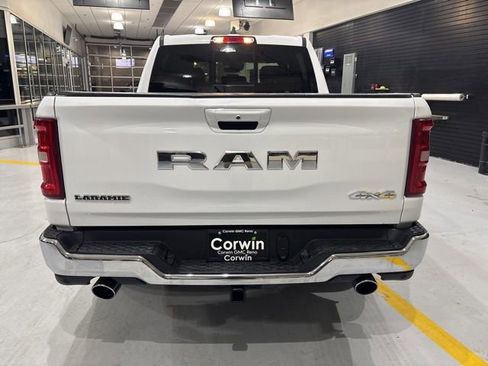 Used 2025 RAM 1500 Laramie image 7