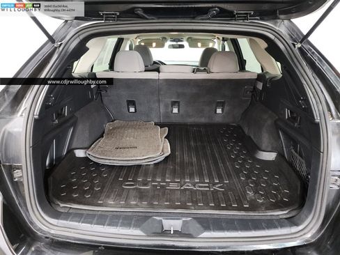 Used 2022 Subaru Outback Premium AWD/4WD image 27