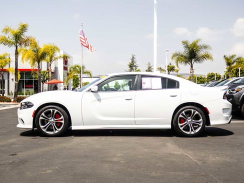 Used 2020 Dodge Charger GT w/ Plus Group RWD image 4