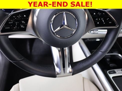 Used 2025 Mercedes-Benz GLA 250 4MATIC image 28