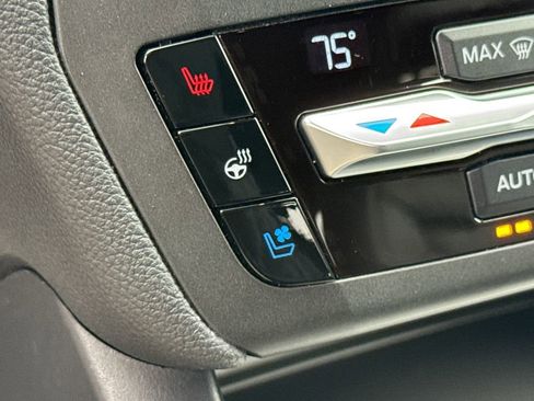 Used 2020 Ford Explorer Limited w/ Class III Trailer Tow Package image 15