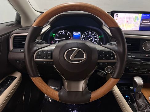 Used 2017 Lexus RX 350 FWD w/ Premium Package image 18