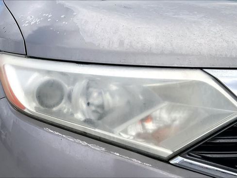 Used 2011 Nissan Quest SV FWD image 31