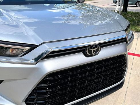 Used 2024 Toyota Grand Highlander FWD image 39