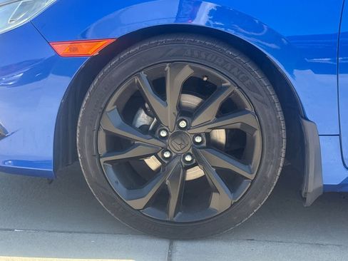 Used 2019 Honda Civic Sport image 12