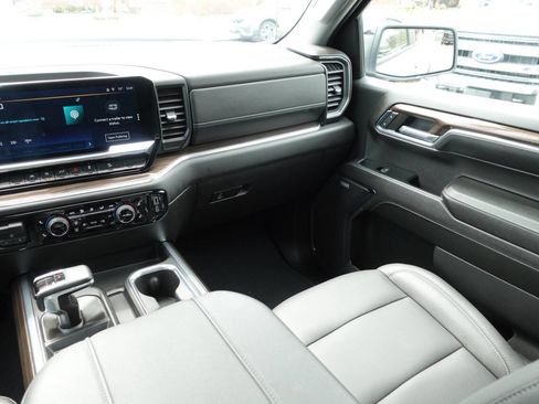 Used 2024 Chevrolet Silverado 1500 RST image 48