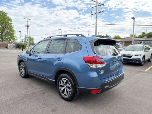 Certified 2023 Subaru Forester Premium AWD/4WD image 11