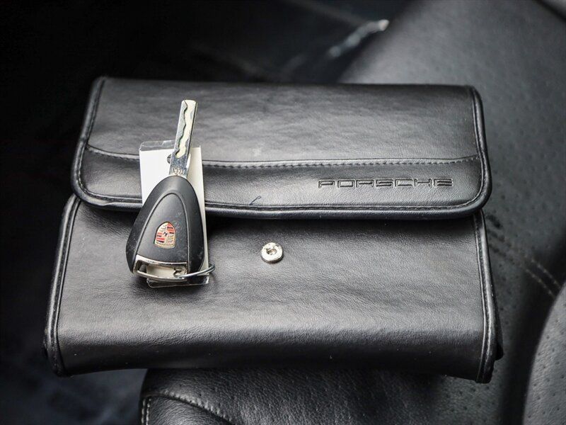 Used 2007 Porsche 911 Carrera S RWD image 38