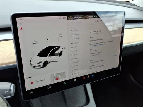 Used 2021 Tesla Model 3 Standard Range Plus image 22