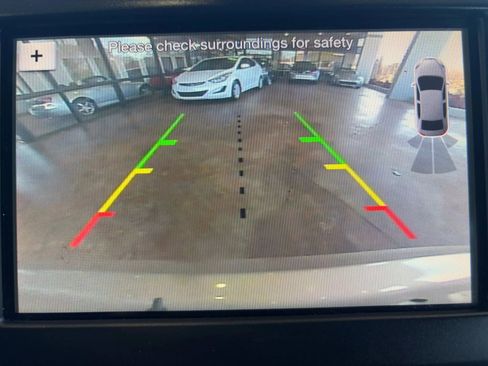 Used 2019 Ford Fusion SE image 17