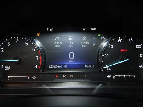 Used 2024 Ford Explorer ST-Line w/ Class IV Trailer Tow Package AWD/4WD image 11