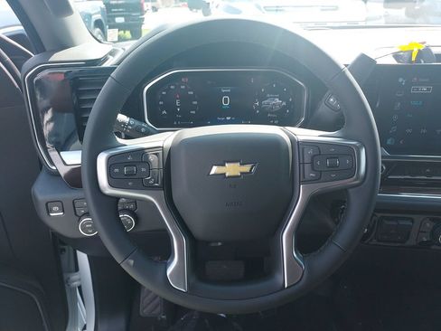 New 2026 Chevrolet Silverado 1500 LT AWD/4WD image 14
