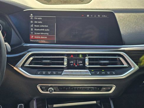 Used 2019 BMW X5 xDrive40i w/ M Sport Package AWD/4WD image 26