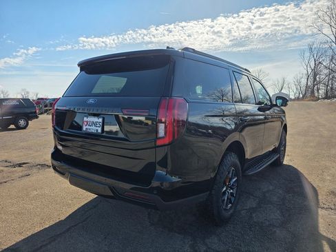 New 2025 Ford Expedition Tremor image 9