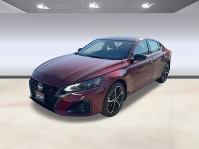 New 2025 Nissan Altima 2.5 SR