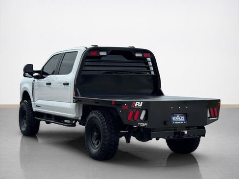 Used 2025 Ford F250 XL image 5