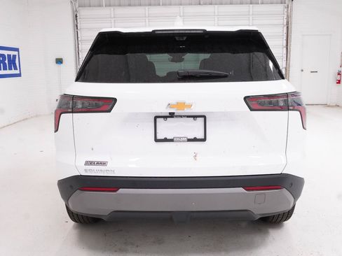 New 2026 Chevrolet Equinox LT w/ Safety and Technology Package FWD image 6