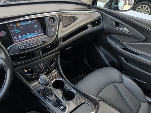 Used 2017 Buick Envision Essence image 18