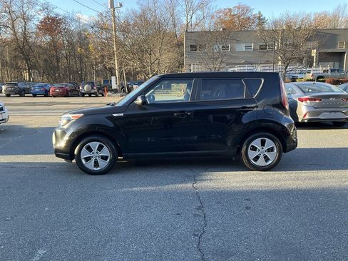 Used 2016 Kia Soul image 8
