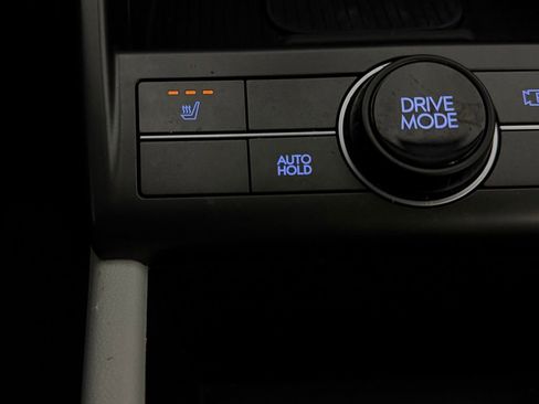 Used 2025 Hyundai Kona SEL image 18