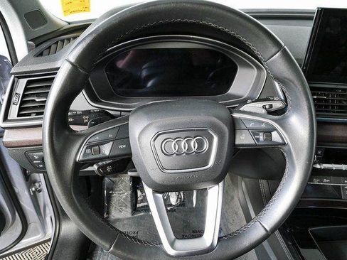Used 2022 Audi Q5 2.0T Premium Plus w/ Premium Plus Package AWD/4WD image 11