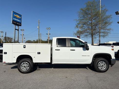 New 2026 Chevrolet Silverado 2500 W/T w/ WT Convenience Package RWD image 11