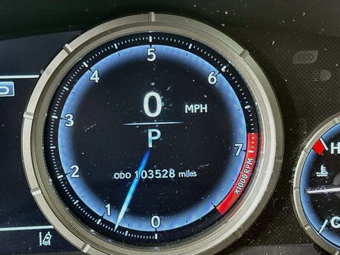 Used 2017 Lexus GS 350 F Sport RWD image 19