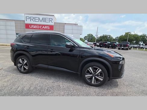 Used 2024 Nissan Rogue SL w/ SL Premium Package FWD image 53