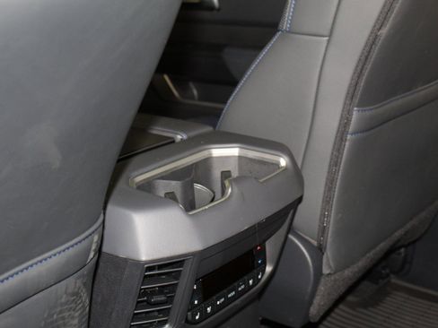 Used 2024 Toyota Sequoia Platinum image 27