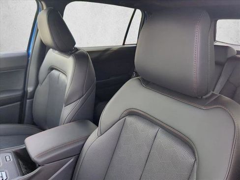 New 2026 Jeep Cherokee Overland AWD/4WD image 4