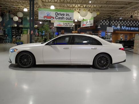 Certified 2023 Mercedes-Benz S 580 4MATIC Sedan image 11