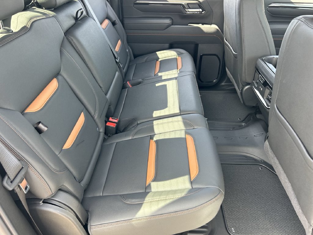 New 2026 GMC Sierra 2500 AT4 w/ AT4 Premium Plus Package AWD/4WD image 27