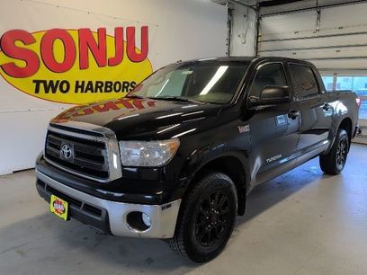 Used 2011 Toyota Tundra 4x4 CrewMax w/ SR5 Pkg