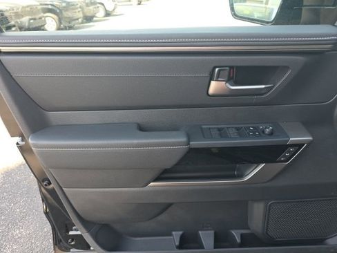 New 2026 Toyota Tundra Limited AWD/4WD image 13