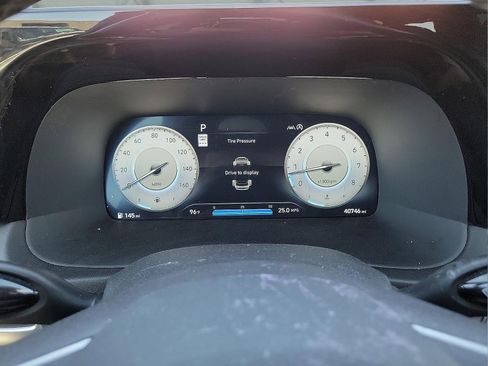 Used 2024 Hyundai Palisade Calligraphy image 18