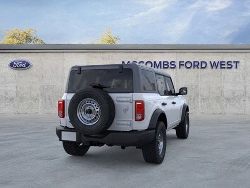 New 2025 Ford Bronco 4-Door image 8