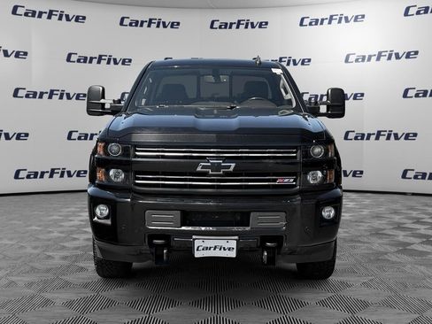 Used 2017 Chevrolet Silverado 2500 LTZ w/ Midnight Edition AWD/4WD image 9